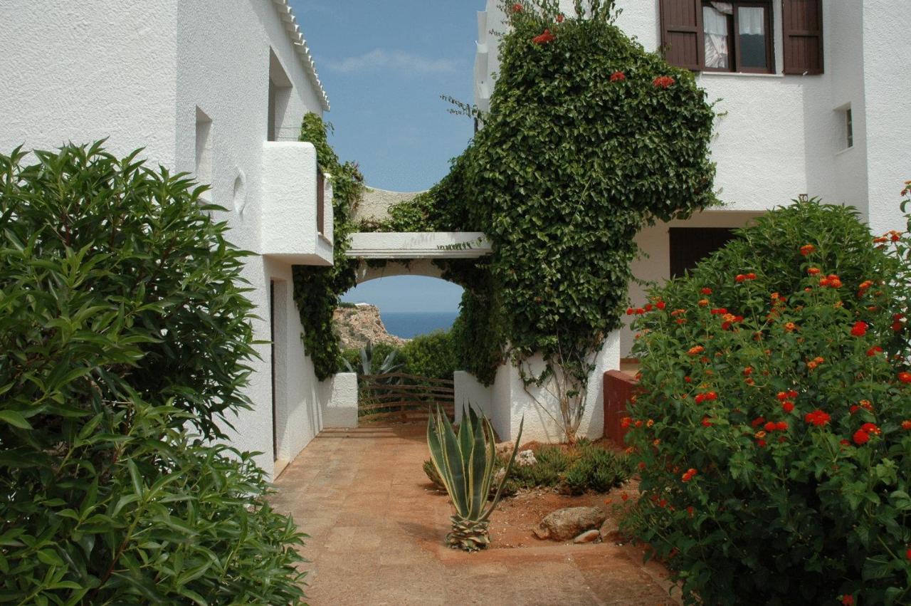 Apartamentos Sa Cornisa Cala Morell Esterno foto