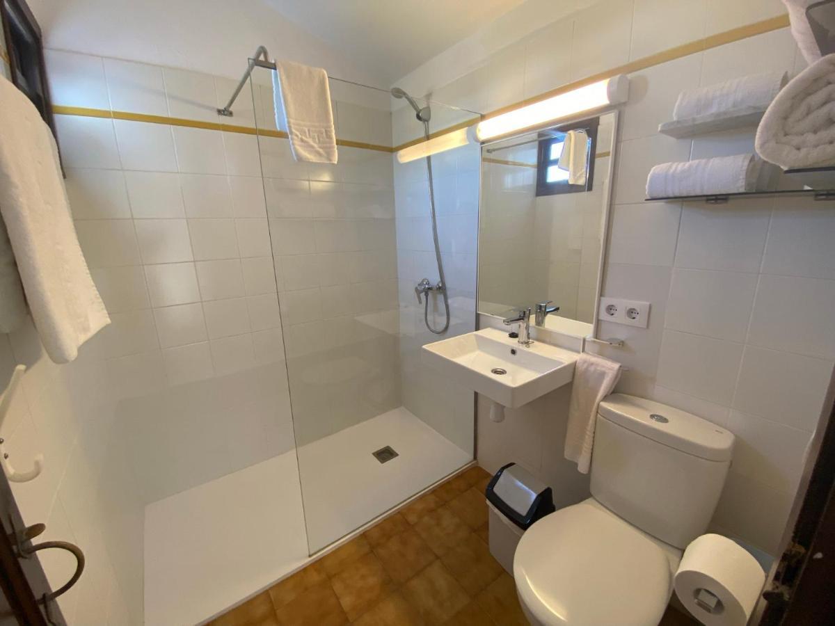Apartamentos Sa Cornisa Cala Morell Esterno foto