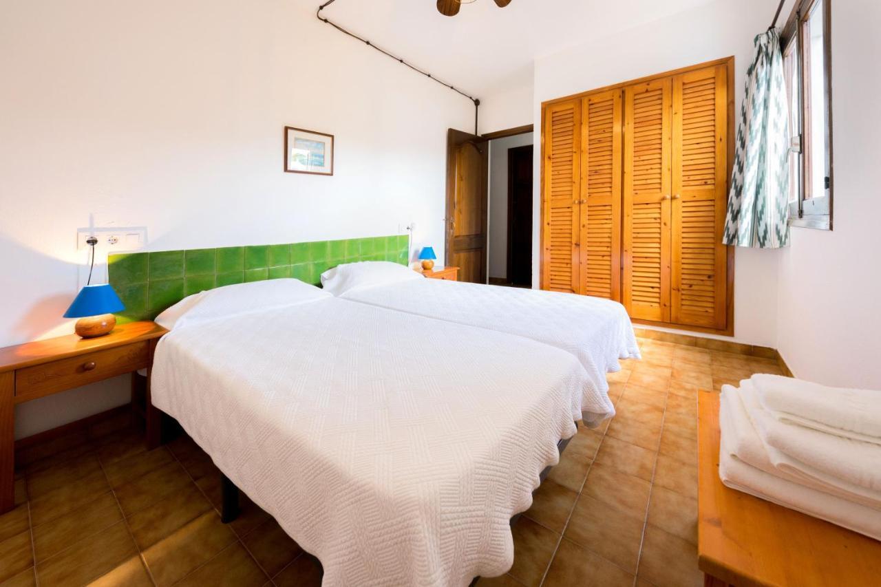 Apartamentos Sa Cornisa Cala Morell Esterno foto